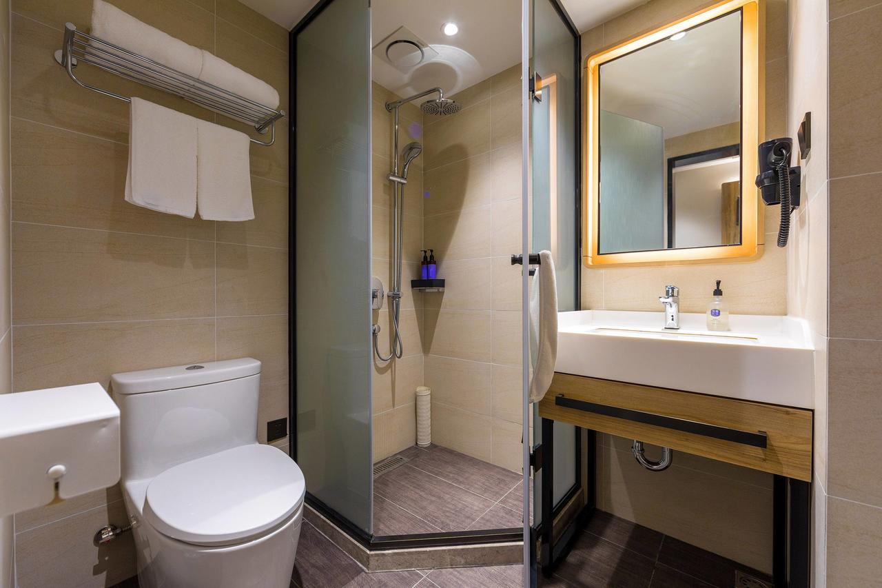 Hanting Hotel Shanghai North Bund Hailun Road Bagian luar foto